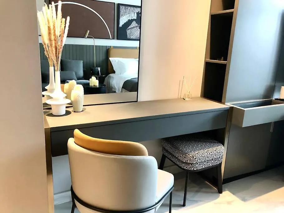 Urban King Bed With Burj Khalifa View & Dubai Mall 0*,  United Arab Emirates